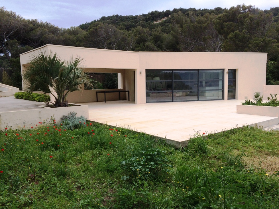 Pool house